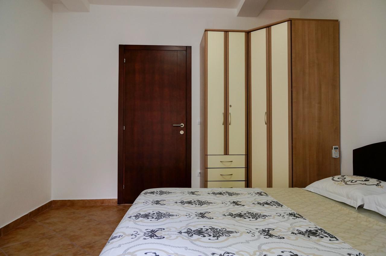 Petrovac Apart Hotel Forte Roses Montenegro Ko Buljarica المظهر الخارجي الصورة