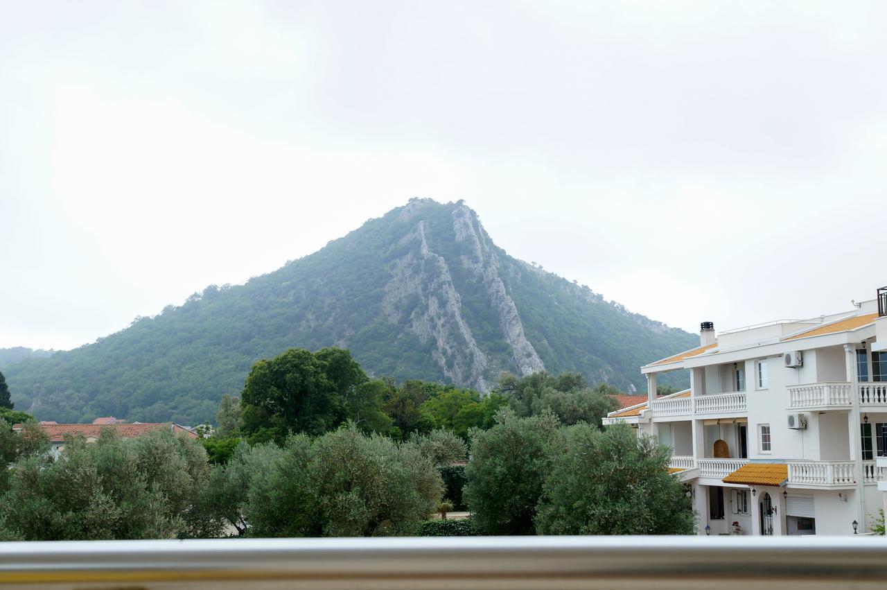 Petrovac Apart Hotel Forte Roses Montenegro Ko Buljarica المظهر الخارجي الصورة