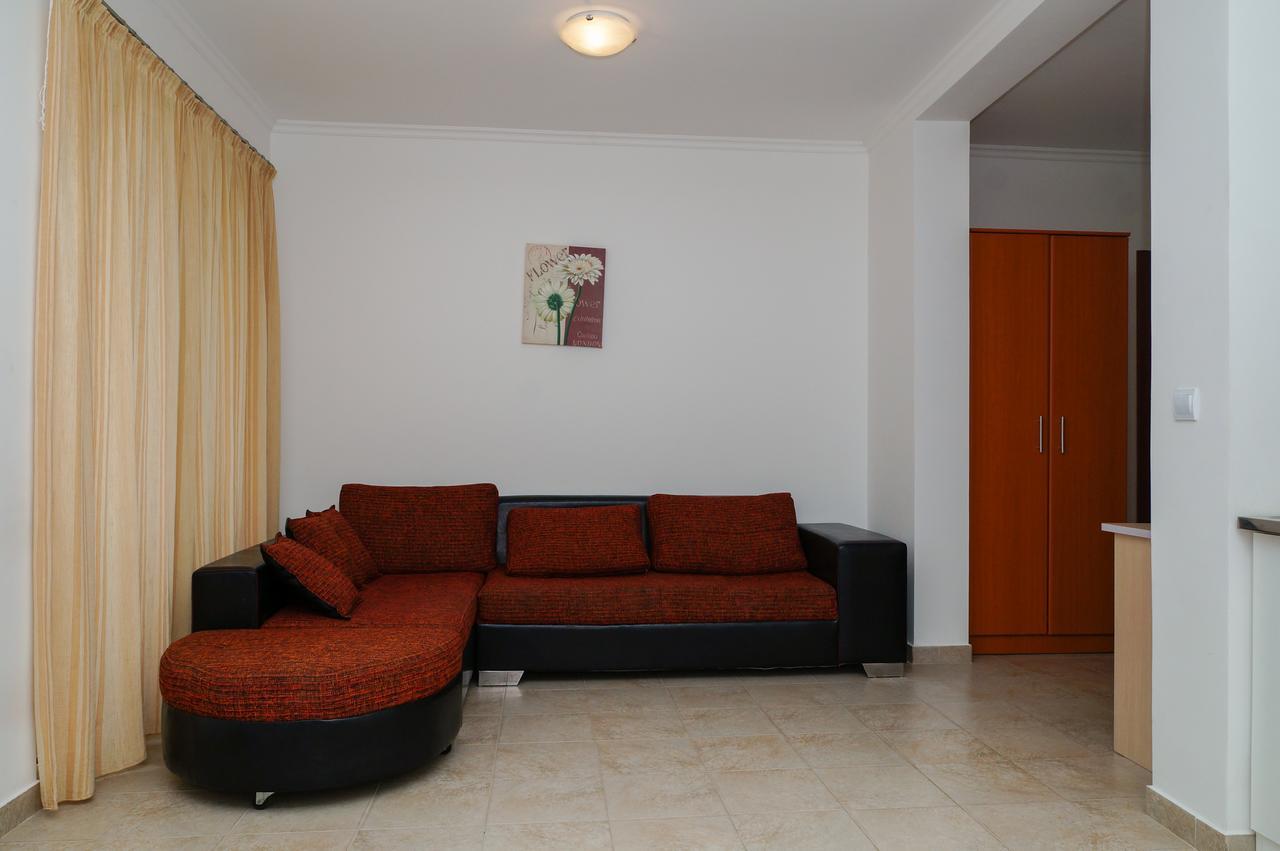 Petrovac Apart Hotel Forte Roses Montenegro Ko Buljarica المظهر الخارجي الصورة