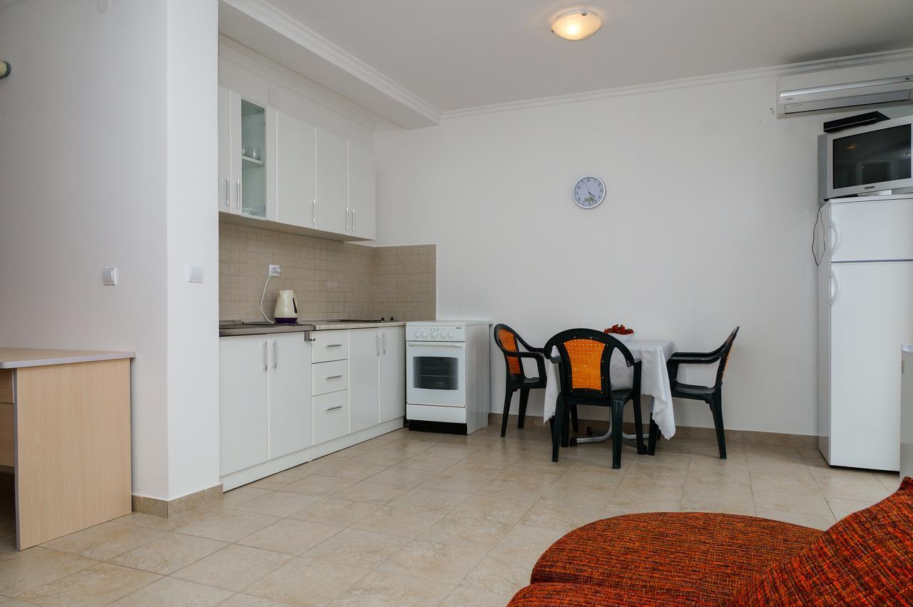 Petrovac Apart Hotel Forte Roses Montenegro Ko Buljarica المظهر الخارجي الصورة